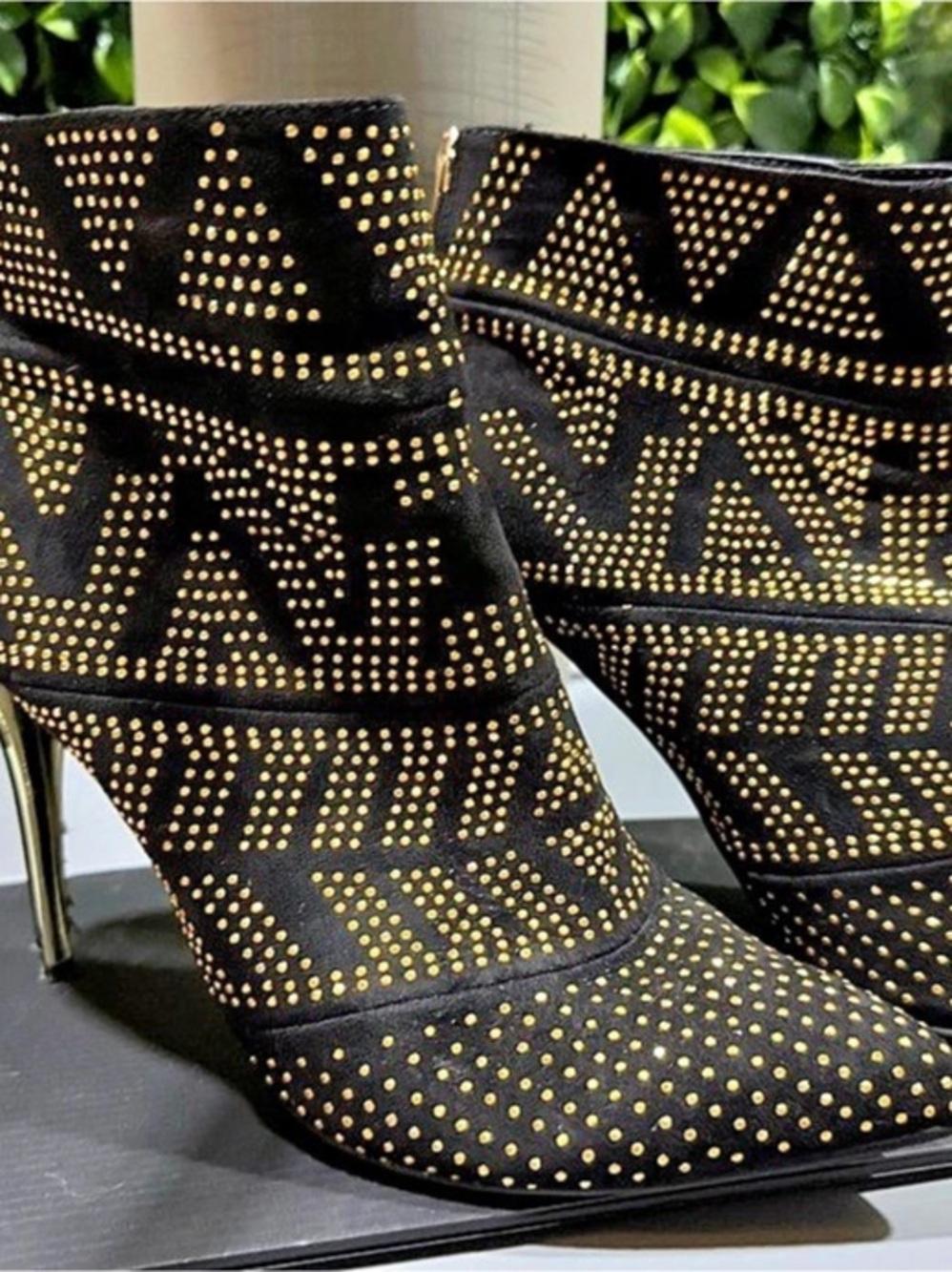 Fashion studded ankle boots Studded Heeled Ankle Boots Black US 10